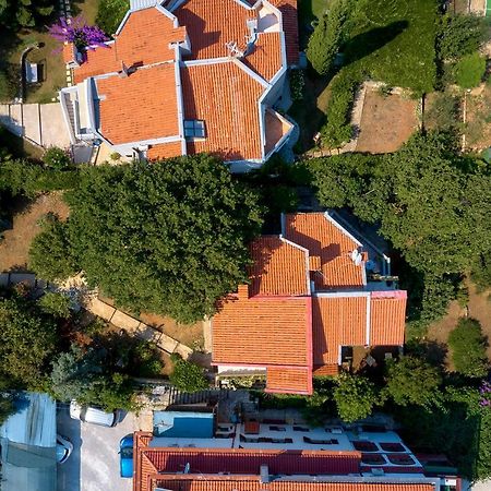 Apartments Dracice 1019 Banjole Bagian luar foto