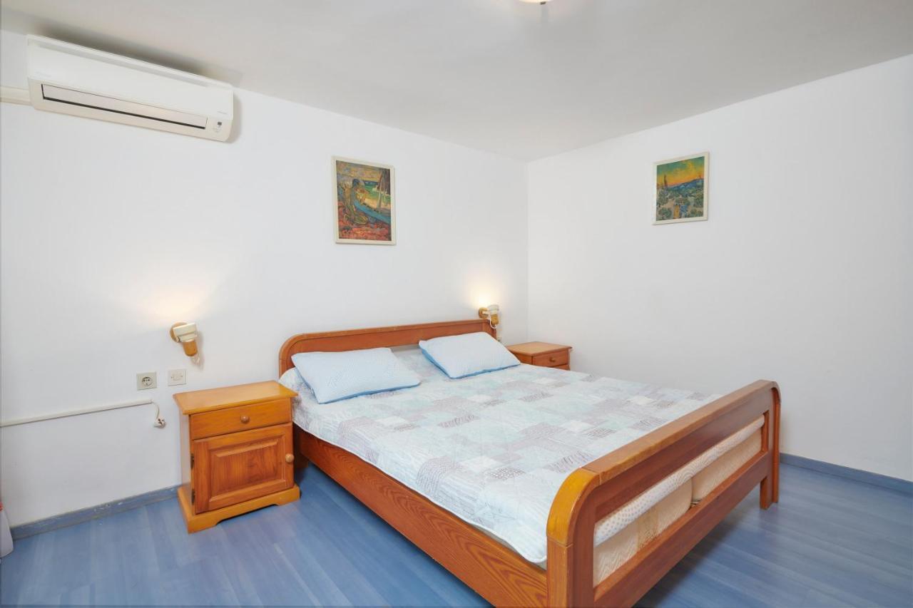 Apartments Dracice 1019 Banjole Bagian luar foto