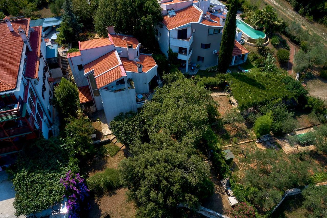 Apartments Dracice 1019 Banjole Bagian luar foto